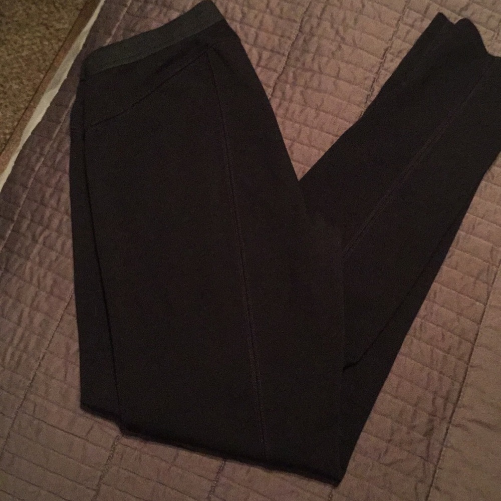 Vera Wang Leggings 🖤🖤